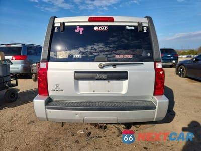 Zdjęcie 6 z 14 samochodu: 2007 JEEP COMMANDER VIN:1J8HG48K87C647551 - miniatura