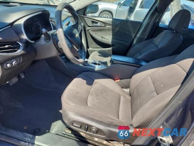Zdjęcie 7 z 13 samochodu: 2019 CHEVROLET MALIBU LT VIN:1G1ZD5ST6KF185132 - miniatura