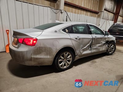 Trzecie zdjęcie samochodu z tyłu: 2017 CHEVROLET IMPALA LT VIN:2G1105SA7H9175637 - miniatura