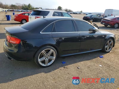 Trzecie zdjęcie samochodu z tyłu: 2010 AUDI S4 PRESTIGE VIN:WAUKGBFL0AA070687 - miniatura