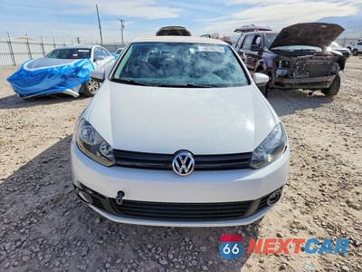 Piąte zdjęcie samochodu w środku: 2014 VOLKSWAGEN GOLF VIN:WVWDM7AJ8EW000063 - miniatura