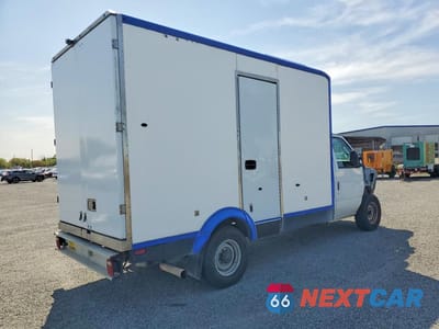 Trzecie zdjęcie samochodu z tyłu: 2023 FORD E350 REFRIGERATED BOX TRUCK VIN:1FDWE3FKXPDD18826 - miniatura