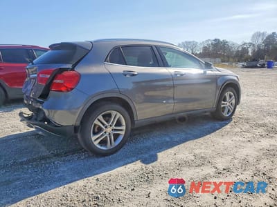 Trzecie zdjęcie samochodu z tyłu: 2015 MERCEDES-BENZ GLA 250 4MATIC VIN:WDCTG4GB1FJ086262 - miniatura