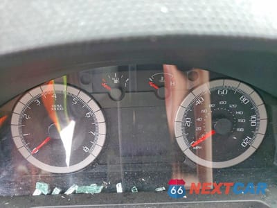Zdjęcie 9 z 13 samochodu: 2009 FORD ESCAPE XLT VIN:1FMCU93G89KB20088 - miniatura
