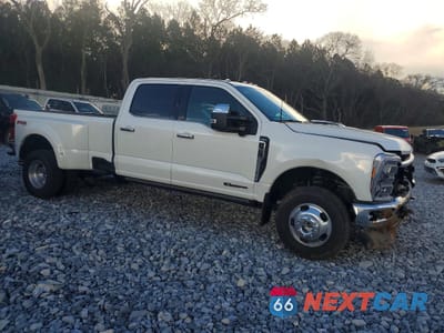 Czwarte zdjęcie samochodu z boku: 2025 FORD F350 SUPER DUTY VIN:1FT8W3DT5SEC08680 - miniatura