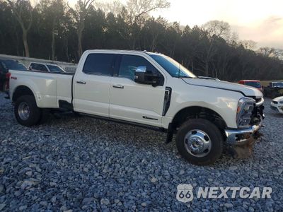 Czwarte zdjęcie samochodu z boku: 2025 FORD F350 SUPER DUTY VIN:1FT8W3DT5SEC08680 - miniatura