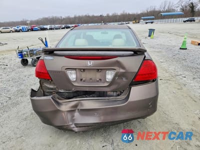 Zdjęcie 6 z 12 samochodu: 2006 HONDA ACCORD EX VIN:1HGCM56766A040784 - miniatura