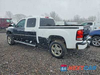 Drugie zdjęcie samochodu z przodu: 2012 GMC SIERRA K2500 DENALI VIN:1GT125EG6CF207804 - miniatura