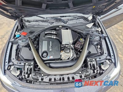 Zdjęcie 11 z 12 samochodu: 2018 BMW M4 VIN:WBS4Z9C58JED22128 - miniatura