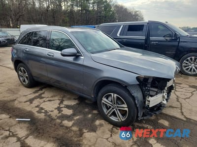 Czwarte zdjęcie samochodu z boku: 2019 MERCEDES-BENZ GLC 300 4MATIC VIN:WDC0G4KB6KV144721 - miniatura