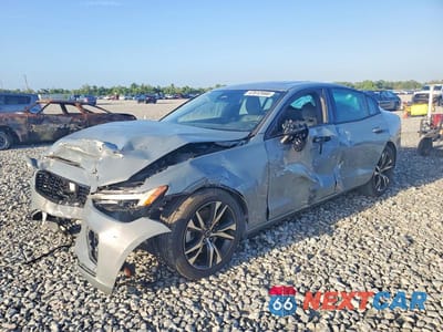 2024 VOLVO S60 CORE 7JRL12FK8RG321692 - główne zdjęcie licytacji z USA - miniatura