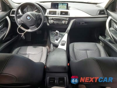 Zdjęcie 8 z 11 samochodu: 2017 BMW 320 XI VIN:WBA8E5G5XHNU42041 - miniatura