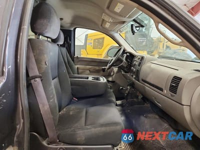 Zdjęcie 10 z 12 samochodu: 2010 GMC SIERRA K1500 VIN:1GTPKTEX2AZ148972 - miniatura