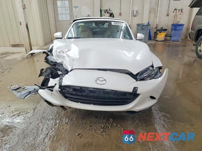 Piąte zdjęcie samochodu w środku: 2024 MAZDA MX-5 MIATA GRAND TOURING VIN:JM1NDAM7XR0608807 - miniatura