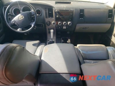 Zdjęcie 8 z 13 samochodu: 2010 TOYOTA SEQUOIA LIMITED VIN:5TDKY5G14AS024653 - miniatura