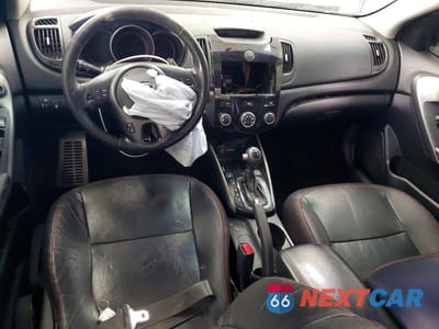 Zdjęcie 8 z 12 samochodu: 2011 KIA FORTE SX VIN:KNAFW4A34B5395795 - miniatura