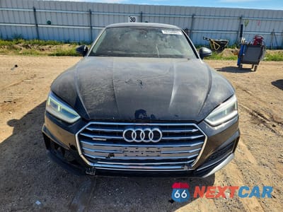 Piąte zdjęcie samochodu w środku: 2019 AUDI A5 PREMIUM PLUS S-LINE VIN:WAUENCF56KA045207 - miniatura