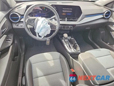 Zdjęcie 8 z 12 samochodu: 2025 CHEVROLET TRAX 1LT VIN:KL77LHEP0SC308195 - miniatura