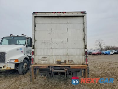 Zdjęcie 6 z 13 samochodu: 2012 ISUZU NPR HD BOX TRUCK VIN:JALC4W169C7000600 - miniatura