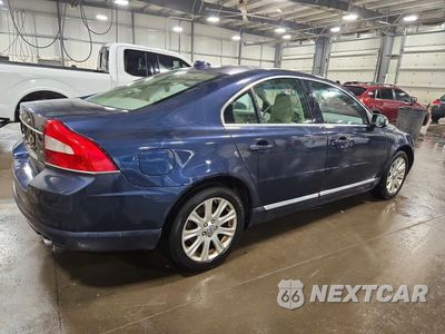 Trzecie zdjęcie samochodu z tyłu: 2010 VOLVO S80 3.2 VIN:YV1982AS9A1125810 - miniatura