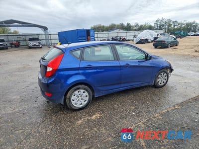 Trzecie zdjęcie samochodu z tyłu: 2017 HYUNDAI ACCENT SE VIN:KMHCT5AE3HU331635 - miniatura