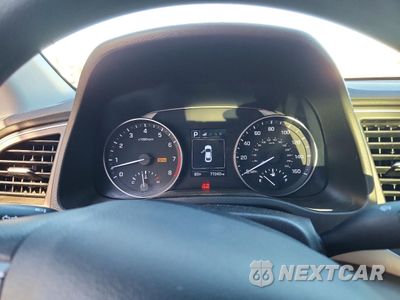 Zdjęcie 9 z 14 samochodu: 2018 HYUNDAI ELANTRA SEL VIN:5NPD84LF3JH367402 - miniatura