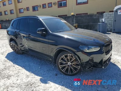 Czwarte zdjęcie samochodu z boku: 2023 BMW X3 M40I VIN:5UX83DP03P9T27018 - miniatura