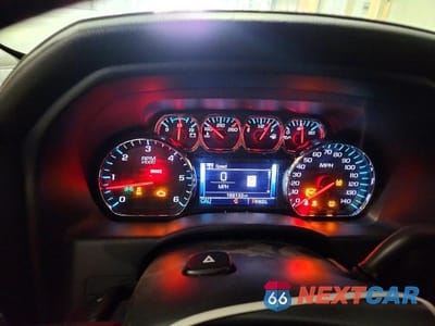 Zdjęcie 9 z 13 samochodu: 2018 GMC SIERRA K1500 SLT VIN:3GTU2NEC4JG280014 - miniatura