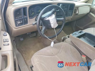 Zdjęcie 8 z 12 samochodu: 2001 GMC NEW SIERRA C1500 VIN:2GTEC19T111177310 - miniatura