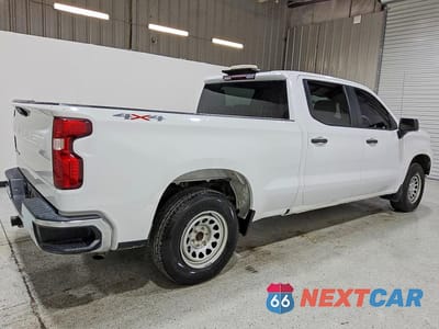 Trzecie zdjęcie samochodu z tyłu: 2023 CHEVROLET SILVERADO K1500 VIN:3GCUDAEDXPG133894 - miniatura