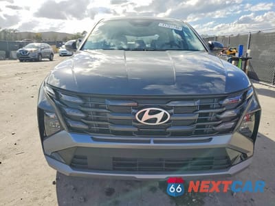 Piąte zdjęcie samochodu w środku: 2026 HYUNDAI TUCSON SE VIN:5NMJA3DE0TH620411 - miniatura