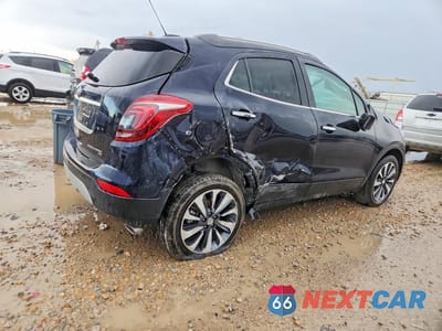 Trzecie zdjęcie samochodu z tyłu: 2021 BUICK ENCORE PREFERRED VIN:KL4CJESM2MB363198 - miniatura