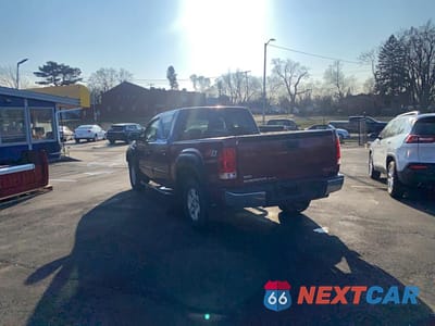 Trzecie zdjęcie samochodu z tyłu: 2008 GMC SIERRA K1500 VIN:2GTEK133281229243 - miniatura