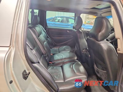 Zdjęcie 10 z 12 samochodu: 2004 VOLVO XC70 VIN:YV1SZ59H941132060 - miniatura