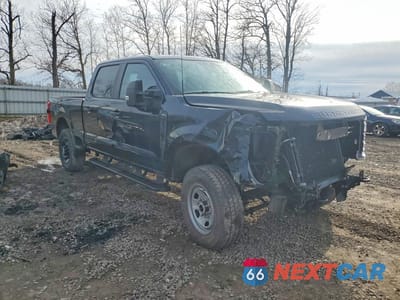 Czwarte zdjęcie samochodu z boku: 2025 FORD F250 SUPER DUTY VIN:1FT8W2BN5SED68685 - miniatura