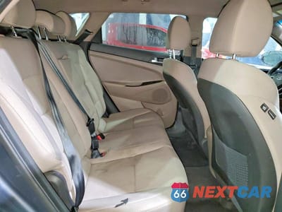 Zdjęcie 11 z 12 samochodu: 2021 HYUNDAI TUCSON VALUE VIN:KM8J33A44MU401298 - miniatura