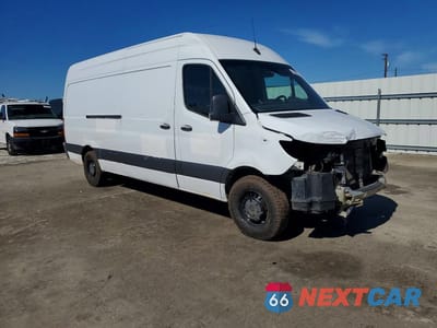 Czwarte zdjęcie samochodu z boku: 2019 MERCEDES BENZ SPRINTER 2500/3500 DELIVERY VAN VIN:WD4PF1CD3KT005430 - miniatura