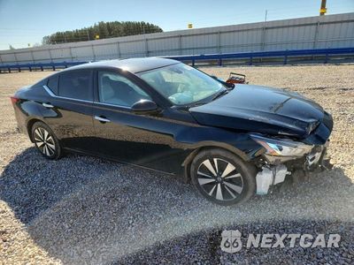 Czwarte zdjęcie samochodu z boku: 2019 NISSAN ALTIMA 2.5 SL VIN:1N4BL4EV3KC101861 - miniatura