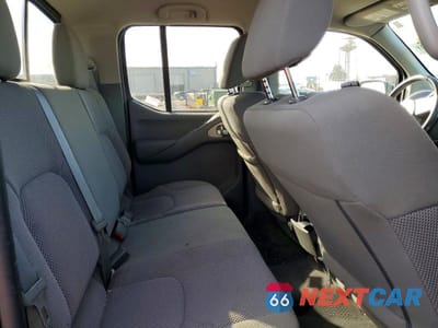 Zdjęcie 10 z 12 samochodu: 2019 NISSAN FRONTIER SV VIN:1N6AD0EV8KN708982 - miniatura