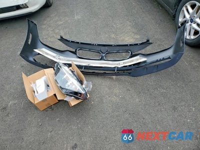 Zdjęcie 12 z 13 samochodu: 2017 BMW 320 XI VIN:WBA8A3C51HK691397 - miniatura