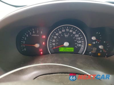 Zdjęcie 9 z 13 samochodu: 2007 KIA SEDONA BASE VIN:KNDMB233076173859 - miniatura