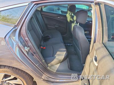 Zdjęcie 11 z 14 samochodu: 2017 HONDA CIVIC EX VIN:19XFC2F74HE027674 - miniatura