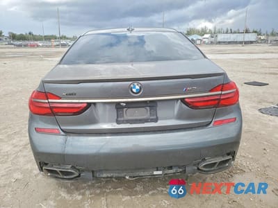 Zdjęcie 6 z 11 samochodu: 2018 BMW M760 XI VIN:WBA7H6C50JG614490 - miniatura