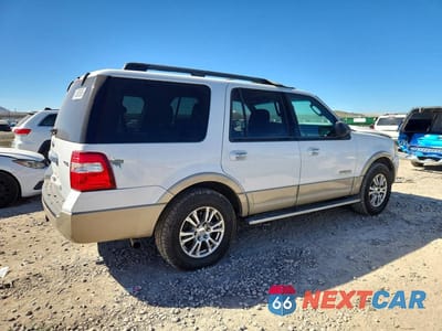 Trzecie zdjęcie samochodu z tyłu: 2007 FORD EXPEDITION EDDIE BAUER VIN:1FMFU18567LA11500 - miniatura