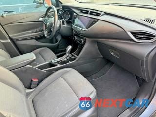 Piąte zdjęcie samochodu w środku: 2021 BUICK ENCORE GX PREFERRED VIN:KL4MMBS22MB136358 - miniatura