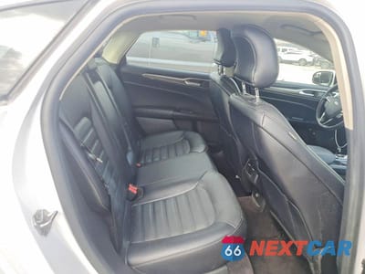 Zdjęcie 10 z 12 samochodu: 2017 FORD FUSION VIN:3FA6P0HD7HR251385 - miniatura