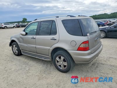 Drugie zdjęcie samochodu z przodu: 2005 MERCEDES-BENZ ML 500 VIN:4JGAB75E05A568371 - miniatura