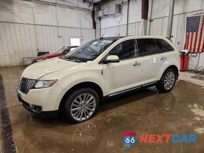 2015 LINCOLN MKX 2LMDJ8JK0FBL31391 - główne zdjęcie licytacji z USA - miniatura