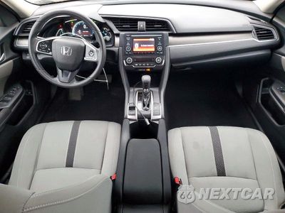 Zdjęcie 8 z 11 samochodu: 2020 HONDA CIVIC LX VIN:19XFC2F67LE004809 - miniatura