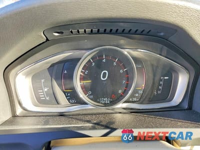 Zdjęcie 9 z 12 samochodu: 2016 VOLVO S60 PREMIER VIN:YV1612TK7G2398591 - miniatura